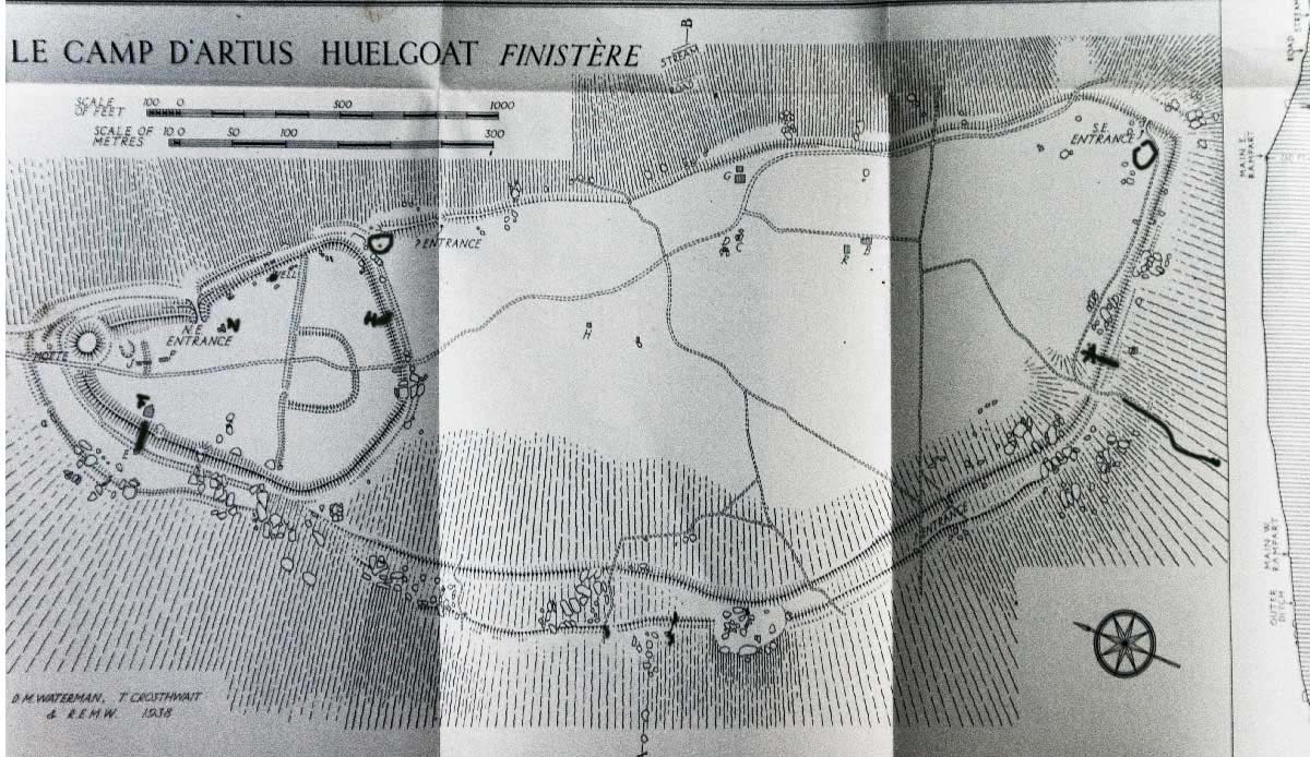 Sir Wheeler,  Hill Forts of Northern France, Londres, 1957.